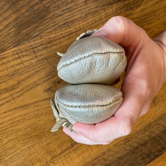 Freshly picked moccasins - Picture 4 of 4